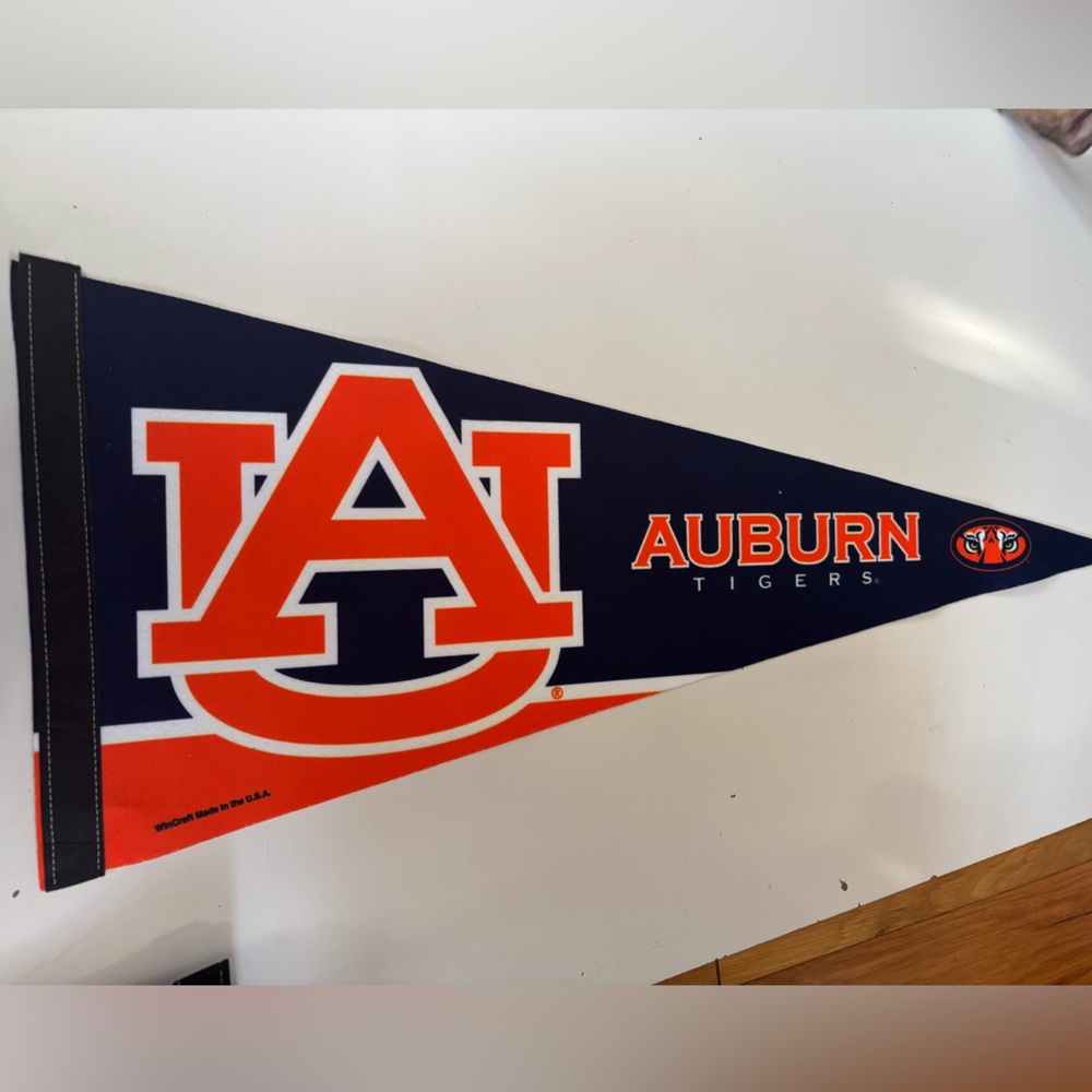 Auburn Tigers wall Banner Pennant Flag